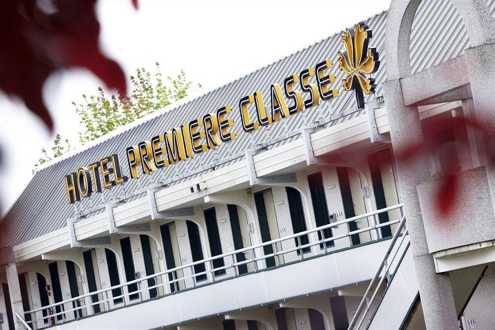 Premiere Classe Évreux Exteriér fotografie Premiere Classe