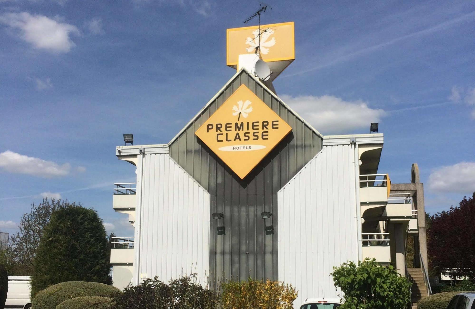 Premiere Classe Évreux Exteriér fotografie Premiere Classe